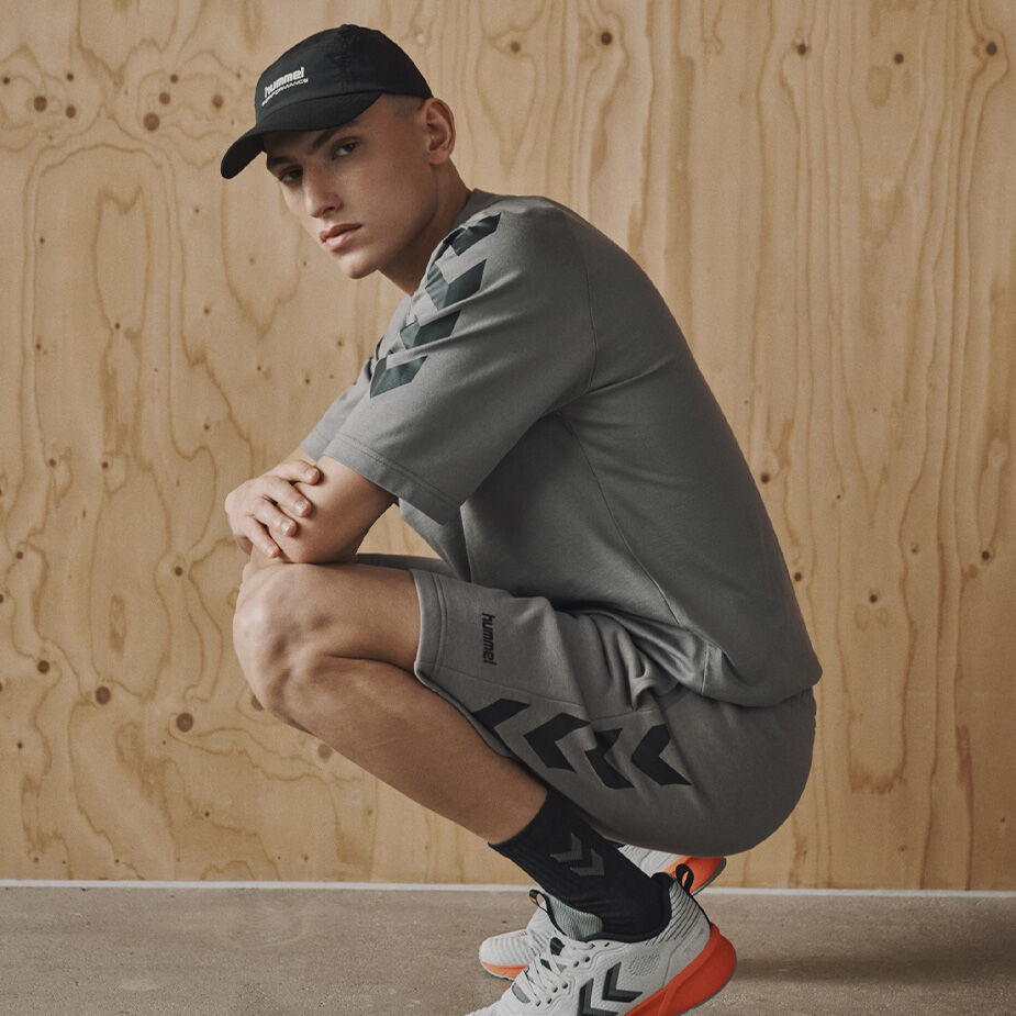 Mobile Image 1 for 1x2 Media Block